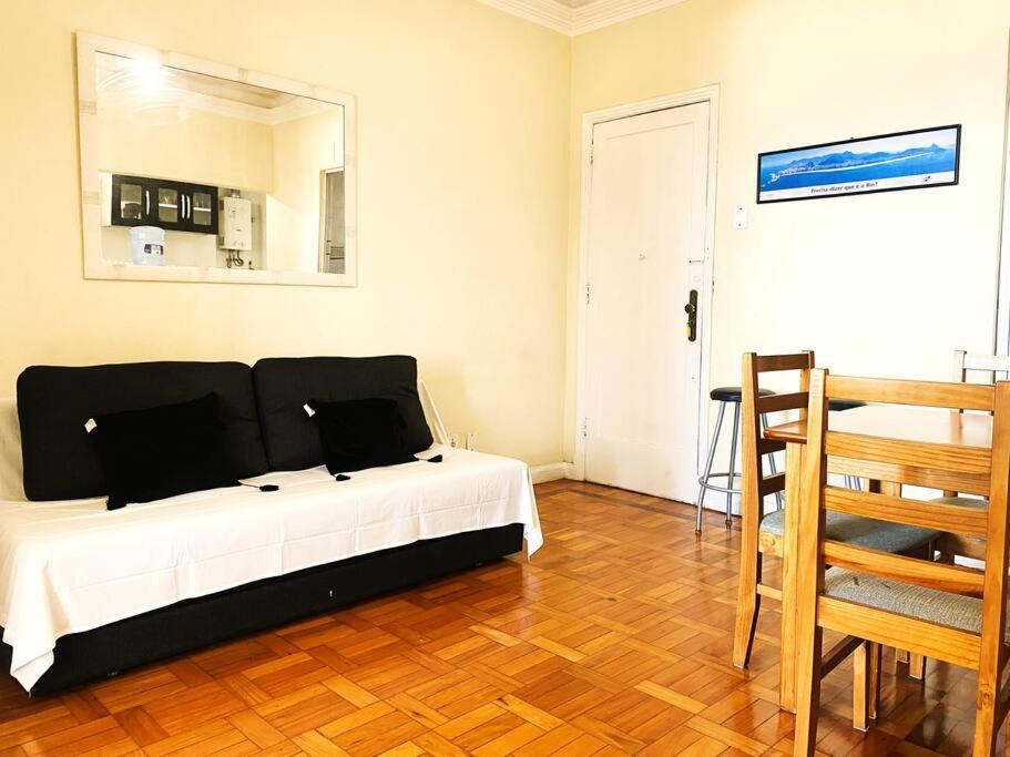 Apartamento De Frente Para O Mar De Copacabana 리오데자네이루 외부 사진